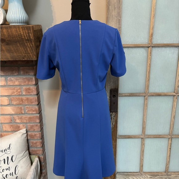 Donna Morgan Blue Split-Hem Midi Dress - Picture 2 of 4